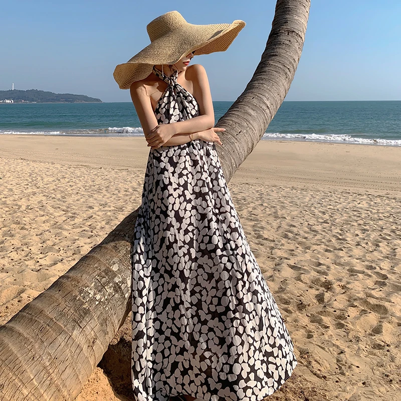 

Summer Maxi Halter Dress Women 2022 Long Elegant Loose Flowy Backless Beach Dresses for Wedding Guest Birthday Prom Vacation New