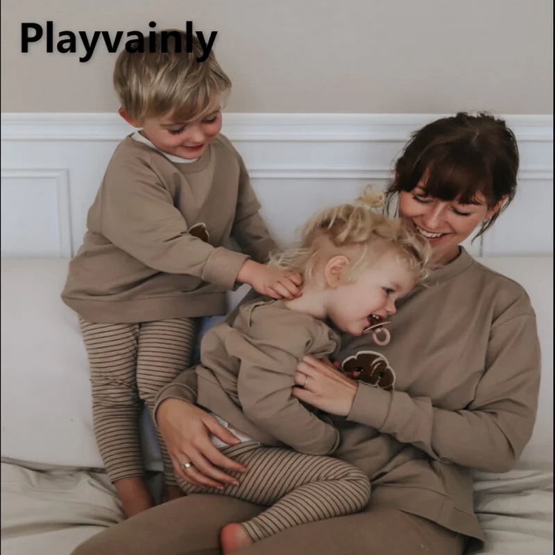 Модель 2022 года, Осенняя детская одежда для родителей, сумка из бычьего рога с капюшоном, одежда унисекс для отца, мамы, сына, дочери, E3558
Модель 2022 года, Осенняя детская одежда для родителей, сумка из бычьего рога с капюшоном, одежда унисекс для отца, мамы, сына, дочери, E3558