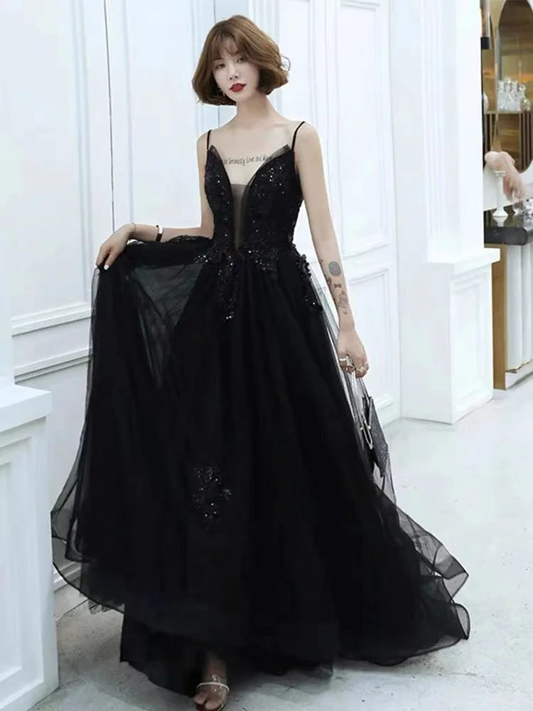 Exquisite Black Spaghetti Strap Prom Dress A-Line Sleeveless V-neck Sexy Sequin Formal Party Evening Gown Elegant Robe De Soiree
Exquisite Black Spaghetti Strap Prom Dress A-Line Sleeveless V-neck Sexy Sequin Formal Party Evening Gown Elegant Robe De Soiree
