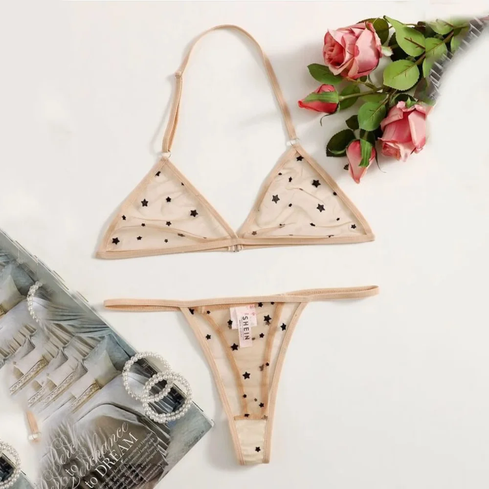 Sexy Lace Lingerie Set Mesh See-through Exotic Set Heart Print Halter Bra and Thong Set Sensual Thin Straps G-string Underwear
Sexy Lace Lingerie Set Mesh See-through Exotic Set Heart Print Halter Bra and Thong Set Sensual Thin Straps G-string Underwear