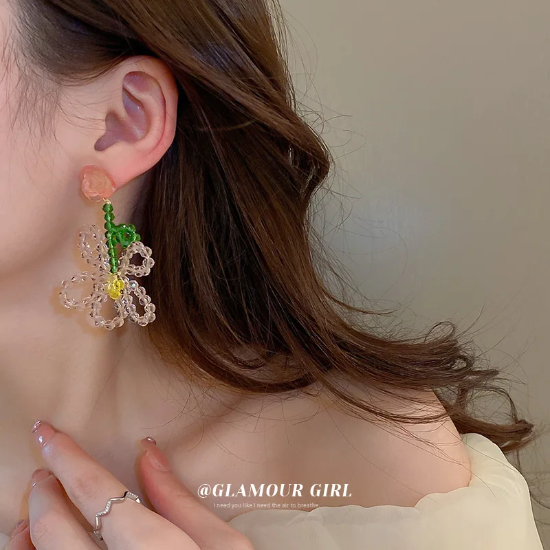 Silver Needle, Idyllic Style, Small Fresh Crystal Flowers, Leaves, Earrings, Sweet Design, Fashionable Temperament
Silver Needle, Idyllic Style, Small Fresh Crystal Flowers, Leaves, Earrings, Sweet Design, Fashionable Temperament