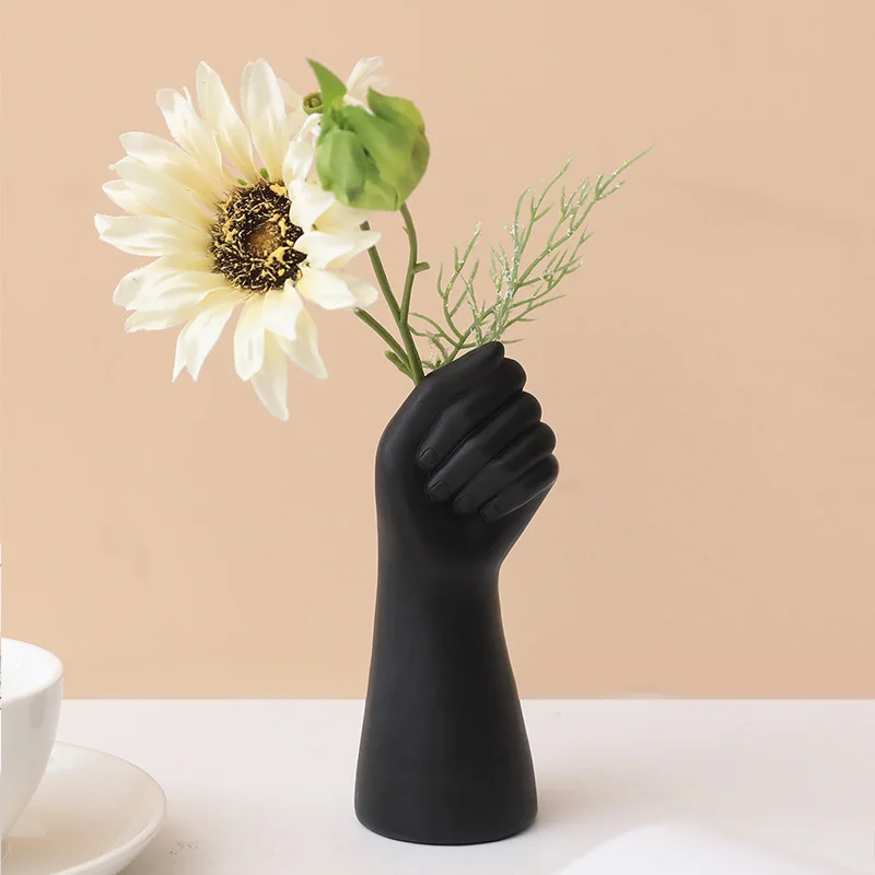1Pcs Nordic Style Hand-shape Flower Vases Exquisite Bottles Pen Container Resin Craft Living Room Bedroom Home Office Decor
1Pcs Nordic Style Hand-shape Flower Vases Exquisite Bottles Pen Container Resin Craft Living Room Bedroom Home Office Decor
