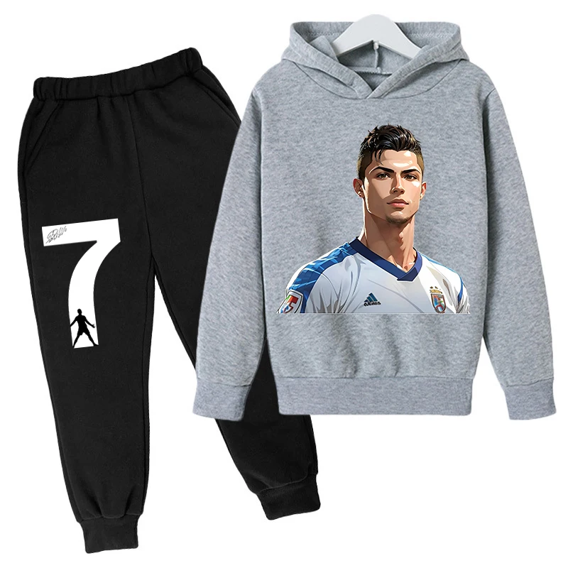 Ronaldo printed children's hoodie set autumn and winter fleece sweatshirt pants 2-piece set boys and girls sportswear
Ronaldo printed children's hoodie set autumn and winter fleece sweatshirt pants 2-piece set boys and girls sportswear
