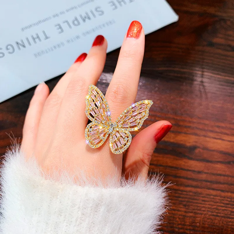 Luxury Dazzling Women's Butterfly Open Ring Jewelry Opening Premium Copper Inlaid Zircon Butterfly Cocktail Party Hand Accessori
Luxury Dazzling Women's Butterfly Open Ring Jewelry Opening Premium Copper Inlaid Zircon Butterfly Cocktail Party Hand Accessori