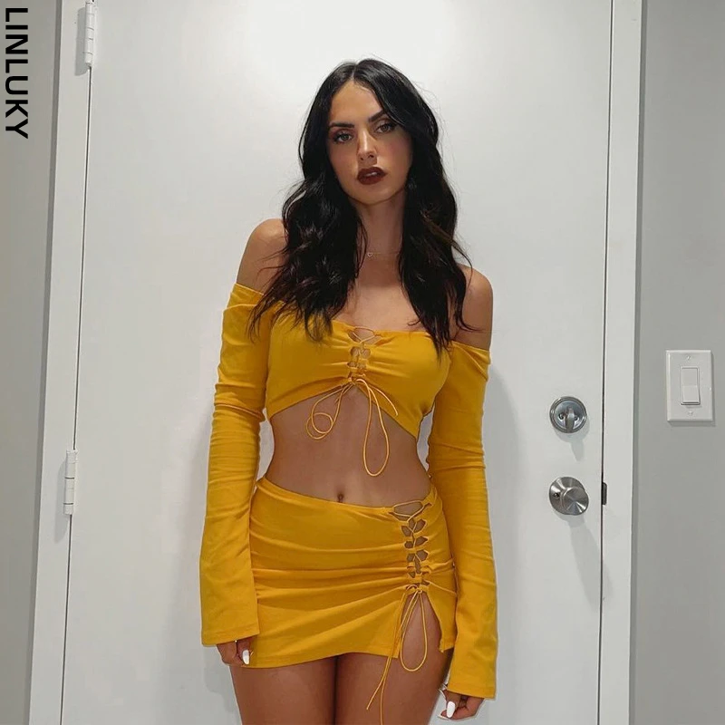 2023 Spring Fashion Lace-up Long Sleeve Sexy Crop Top And Skirt Outfits For Women Two Piece Matching Top Slim Skirt Set
2023 Spring Fashion Lace-up Long Sleeve Sexy Crop Top And Skirt Outfits For Women Two Piece Matching Top Slim Skirt Set