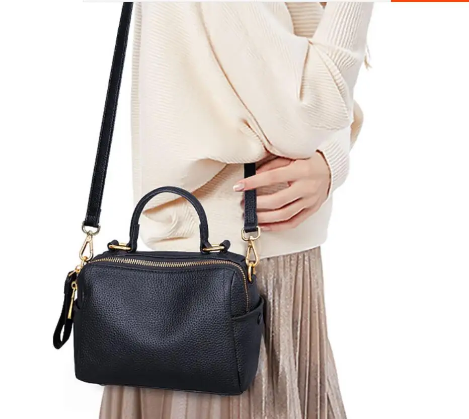 2022 New Fashion Advanced Quality Soft Leather Mini Makeup Bag Ms. Luxury Tripsticks Glip Body Body Bag
2022 New Fashion Advanced Quality Soft Leather Mini Makeup Bag Ms. Luxury Tripsticks Glip Body Body Bag