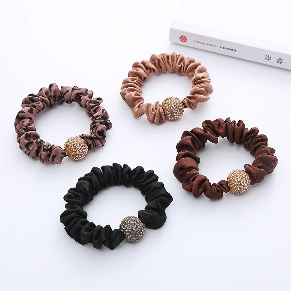 Black Spherical Rhinestone Simple Korean Accessories Rubber Bands for Girls Woman Accesories Headwear Hair Elastic Band New 
Black Spherical Rhinestone Simple Korean Accessories Rubber Bands for Girls Woman Accesories Headwear Hair Elastic Band New