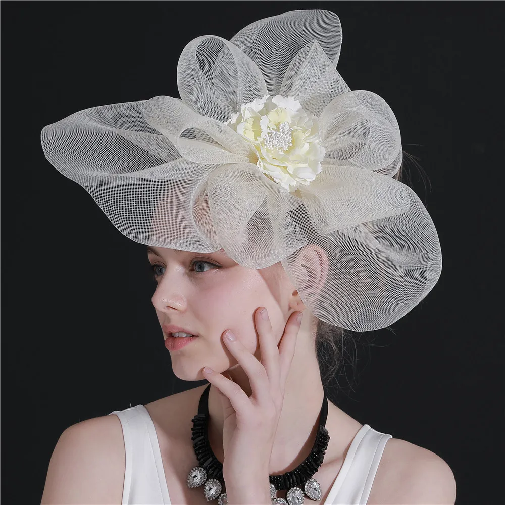 Bride Fedoras with Clip Fascinator Hairpin for Women Wedding Party Fascinat Mesh Yarn Flower Hair Pins Hat Hair Accessories
Bride Fedoras with Clip Fascinator Hairpin for Women Wedding Party Fascinat Mesh Yarn Flower Hair Pins Hat Hair Accessories