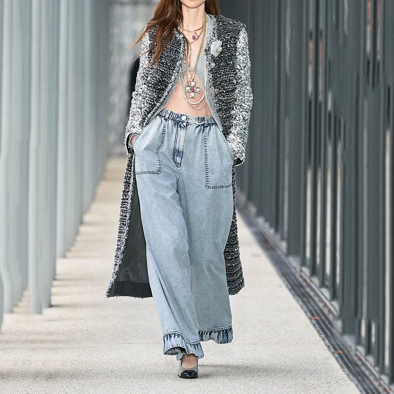 2022 autumn new product catwalk style temperament commuting front and rear large pockets hem stitching lace cotton jeans women
2022 autumn new product catwalk style temperament commuting front and rear large pockets hem stitching lace cotton jeans women