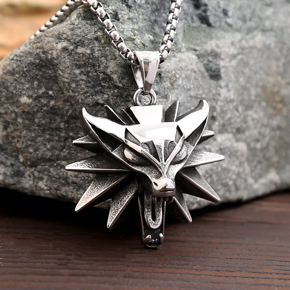 Fashion Vintage Viking Wolf Head Pendant Necklace Mens Punk Biker Stainless Steel Geralt of Rivia Slavic Necklaces Charm Jewelry
Fashion Vintage Viking Wolf Head Pendant Necklace Mens Punk Biker Stainless Steel Geralt of Rivia Slavic Necklaces Charm Jewelry