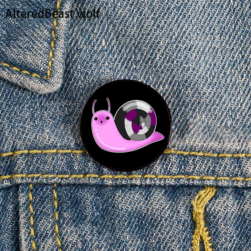 Asexual Pride Snail Pin Custom cute Brooches Shirt Lapel teacher tote Bag backpacks Badge Cartoon gift brooches pins for women
Asexual Pride Snail Pin Custom cute Brooches Shirt Lapel teacher tote Bag backpacks Badge Cartoon gift brooches pins for women