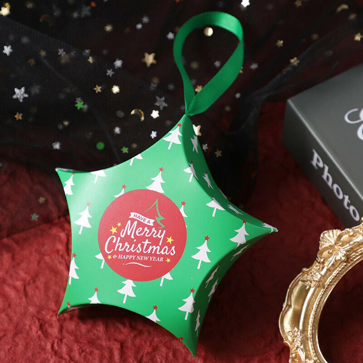 2021 NEW Christmas Star Tree Christmas Decoration Small Dessert Christmas Wrapping Favour Candy Gift Boxes X10
2021 NEW Christmas Star Tree Christmas Decoration Small Dessert Christmas Wrapping Favour Candy Gift Boxes X10