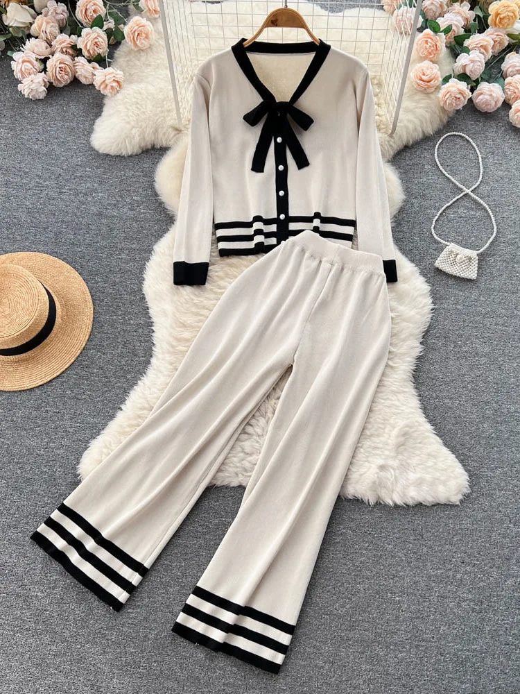 Autumn Women Sets Korean Style V-Neck Single Breasted Knitted Tops + High Waist Straight Wide Leg Pants Knitted 2 Piece Sets
Autumn Women Sets Korean Style V-Neck Single Breasted Knitted Tops + High Waist Straight Wide Leg Pants Knitted 2 Piece Sets