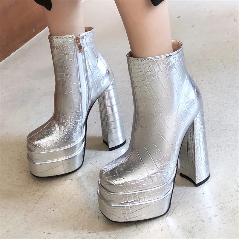 Women Boots Luxury Winter Fashion Sequins Women Shoes New Gold Sexy Double Deck Platform 40-43 Stripper High Heel Ladies Boots
Women Boots Luxury Winter Fashion Sequins Women Shoes New Gold Sexy Double Deck Platform 40-43 Stripper High Heel Ladies Boots