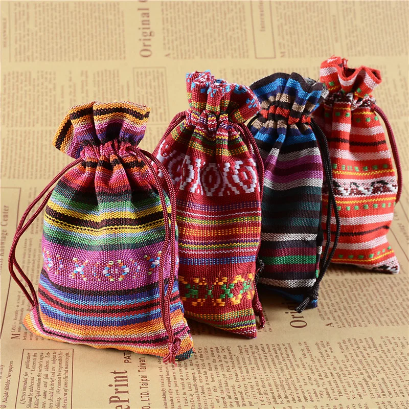 Christmas Wedding Gifts Drawstring Bag Jewelry Pouch Men Women Drawstring Packing Bag Fashion Small Coin Money Pouch
Christmas Wedding Gifts Drawstring Bag Jewelry Pouch Men Women Drawstring Packing Bag Fashion Small Coin Money Pouch