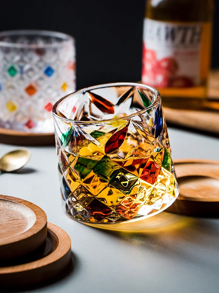 Revolving base whisky glass/Relieve anxiety rotate vintage wine glass/Playable cup
Revolving base whisky glass/Relieve anxiety rotate vintage wine glass/Playable cup