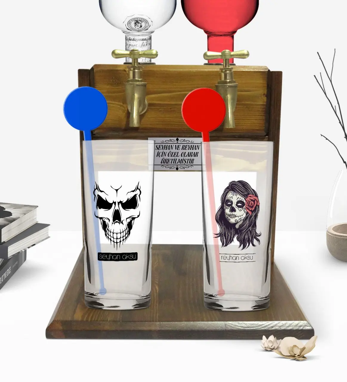 Personalized Color Printed Men 'S and Women 'S Skull And Crossbones Design Dual Vodka Cup and Double Tap Natural Wood Vodka Standı-2
Personalized Color Printed Men 'S and Women 'S Skull And Crossbones Design Dual Vodka Cup and Double Tap Natural Wood Vodka Standı-2