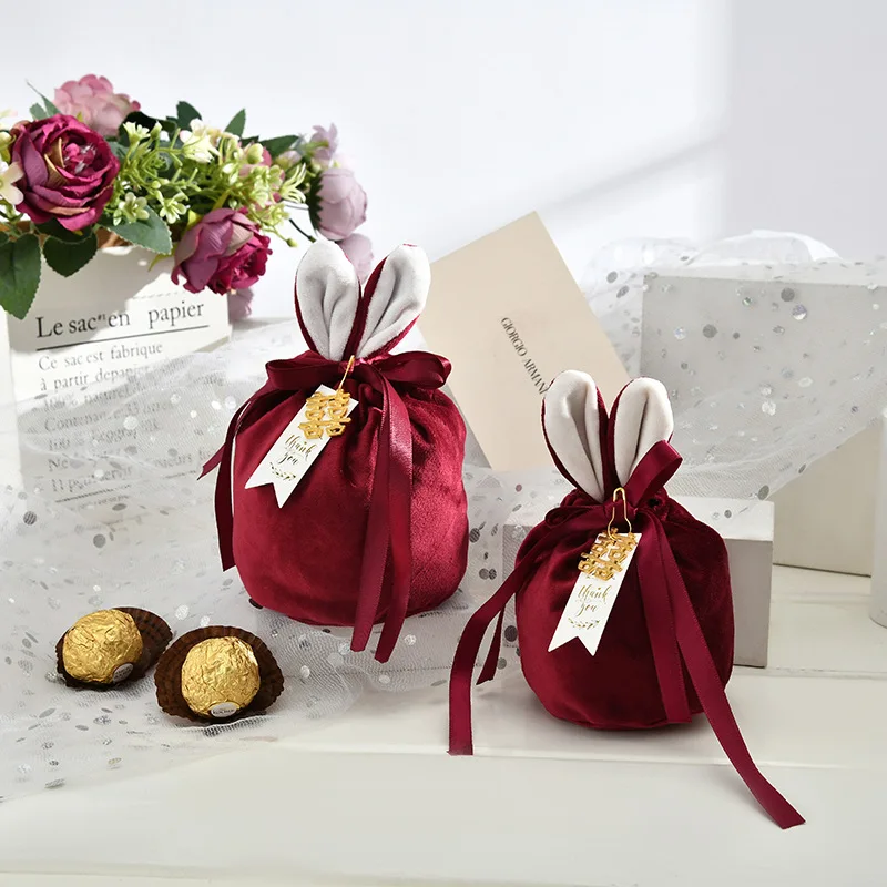 20 pcs Lovely Bunny Bags Wedding Gift Box Rabbit Ears Velvet Bag Cute Candy Box Easter Basket Decor Wedding Candy Bags
20 pcs Lovely Bunny Bags Wedding Gift Box Rabbit Ears Velvet Bag Cute Candy Box Easter Basket Decor Wedding Candy Bags