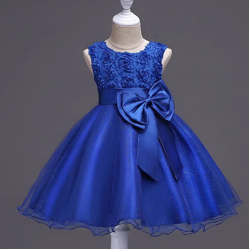 Детское платье из тюля, с открытой спиной и бантом
Детское платье из тюля, с открытой спиной и бантом