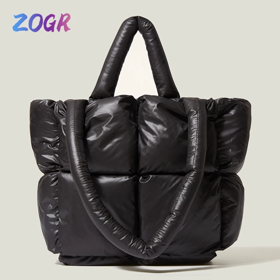 Fashion Large Capacity Tote Bag Soft Luxury Designer Handbag Nylon Down Cotton One Shoulder Messenger Bag 2022 Wallet Y2k
Fashion Large Capacity Tote Bag Soft Luxury Designer Handbag Nylon Down Cotton One Shoulder Messenger Bag 2022 Wallet Y2k