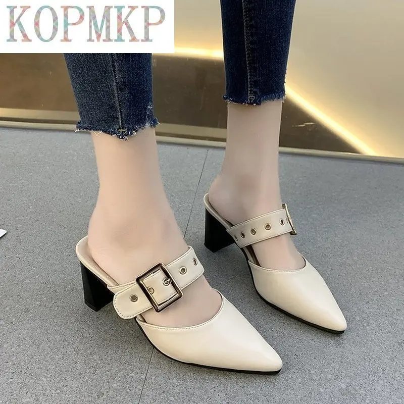 Spring Autumn Women Sandals Pointed Toe PU Cross Strap Pump Buckle Female Casual Solid Footwear Comfortable Retro Ladies Shoes
Spring Autumn Women Sandals Pointed Toe PU Cross Strap Pump Buckle Female Casual Solid Footwear Comfortable Retro Ladies Shoes
