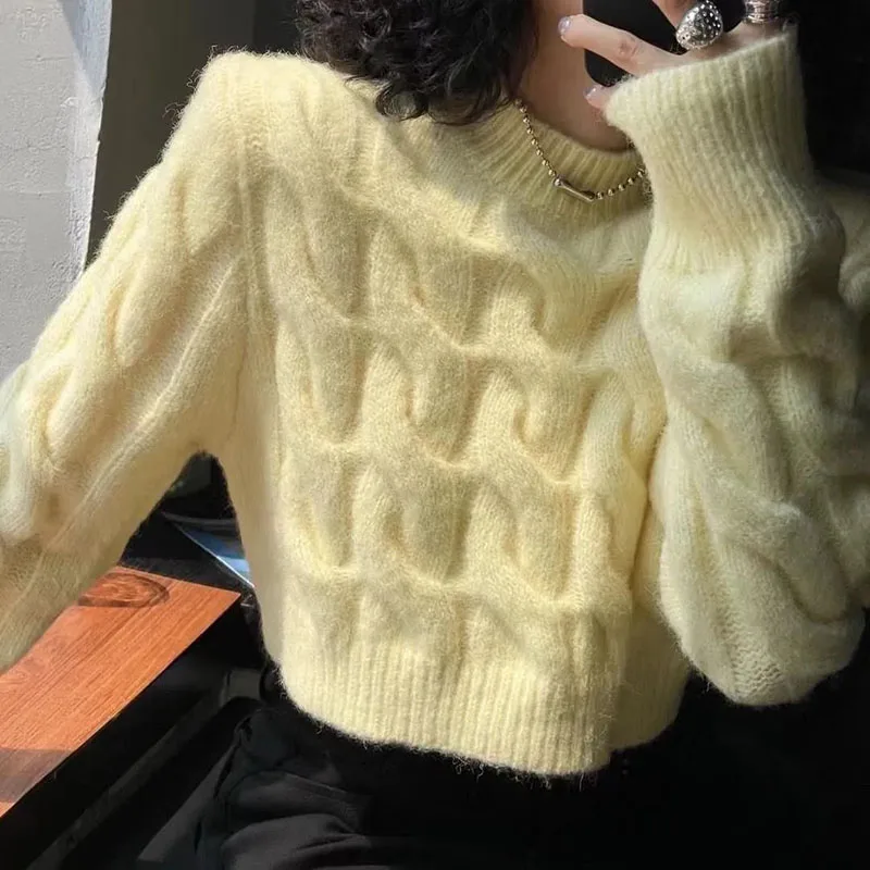 Lucyever Korean Style Short Knit Sweater Women Solid Color Soft Long Sleeve Knitwears Woman All-Match O-Neck Knitted Pullover
Lucyever Korean Style Short Knit Sweater Women Solid Color Soft Long Sleeve Knitwears Woman All-Match O-Neck Knitted Pullover
