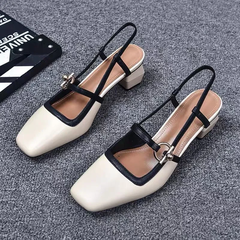 PU Leather Slip-On Hollow Dress Shoes White Square Head Luxury Designer Sandals 2022 Summer New Light Womens Office Shoes
PU Leather Slip-On Hollow Dress Shoes White Square Head Luxury Designer Sandals 2022 Summer New Light Womens Office Shoes