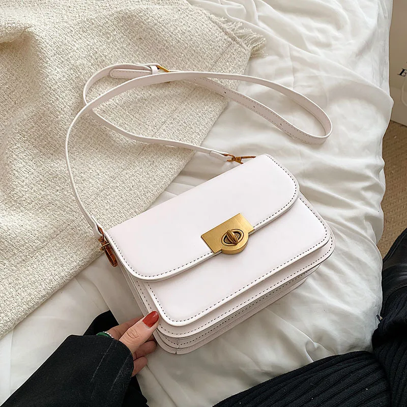 Ladies Leather Shoulder Bag 2021 Winter Mini New Texture Shoulder Bag Niche Design Messenger Bag All-match Small Square Bag
Ladies Leather Shoulder Bag 2021 Winter Mini New Texture Shoulder Bag Niche Design Messenger Bag All-match Small Square Bag