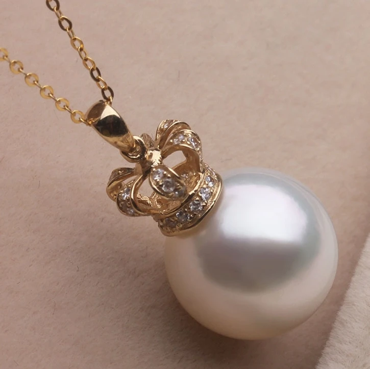 10-14mm Nanyang Gold Pearl Pendant 18K Gold Sea Pearl Pendant Crown Pearl Pendant CHE579
10-14mm Nanyang Gold Pearl Pendant 18K Gold Sea Pearl Pendant Crown Pearl Pendant CHE579