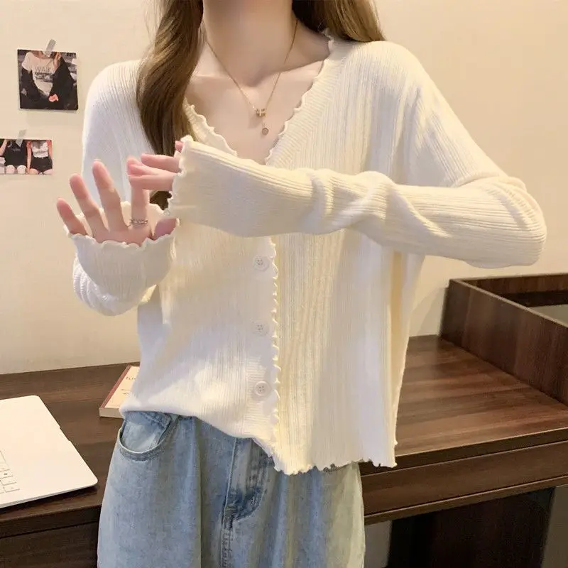 Knitted Women T Shirt Korean Style Top Long Sleeve Tees Solid Tshirts Femme Button Kawaii Clothes Ruffles Autumn T-shirts 2023
Knitted Women T Shirt Korean Style Top Long Sleeve Tees Solid Tshirts Femme Button Kawaii Clothes Ruffles Autumn T-shirts 2023