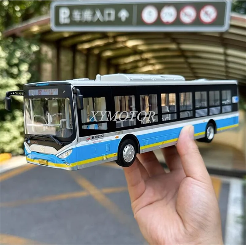 1/43 Beijing City Bus lane No.82 Yinlong New Energy Diecast Model Car With light Toys Gifts Hobby Display Ornaments Collection
1/43 Beijing City Bus lane No.82 Yinlong New Energy Diecast Model Car With light Toys Gifts Hobby Display Ornaments Collection