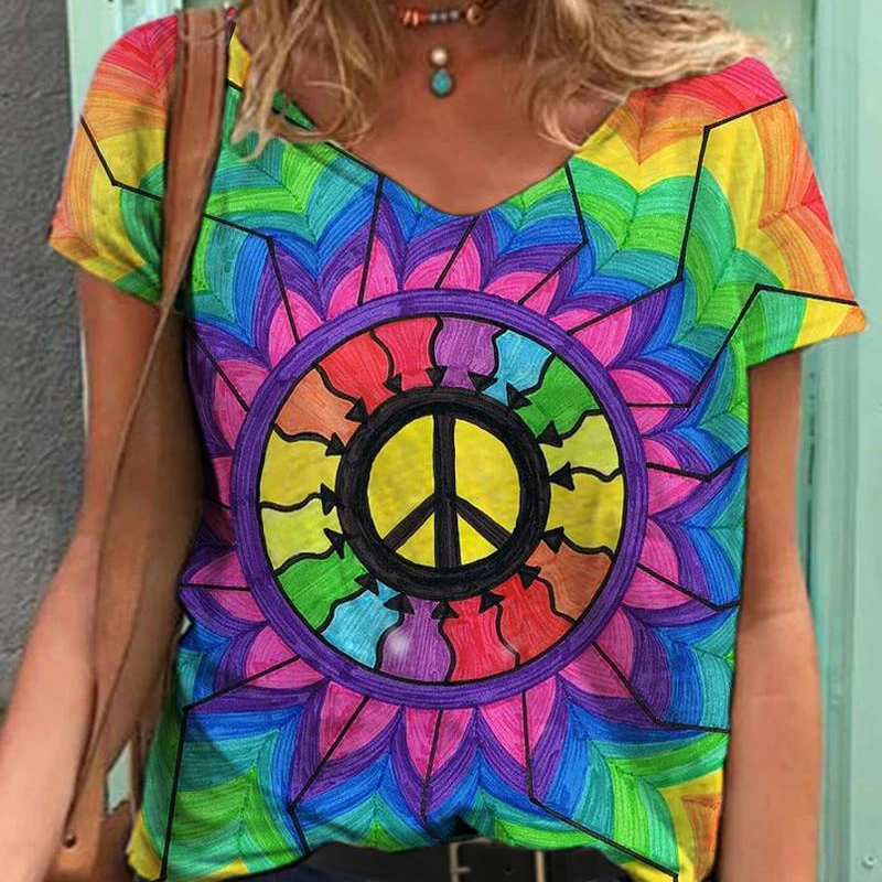 Женская футболка с коротким рукавом, V-образным вырезом и принтом
Женская футболка с коротким рукавом, V-образным вырезом и принтом