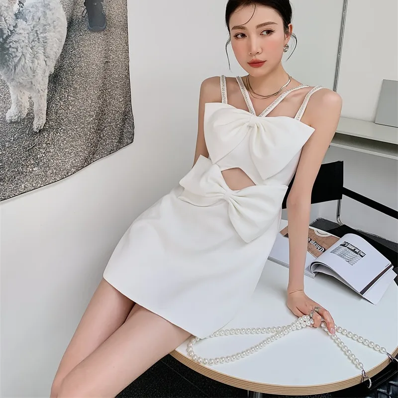 Женское модельное платье с оборками, дизайнерское праздвечерние чное платье, лето 2022
Женское модельное платье с оборками, дизайнерское праздвечерние чное платье, лето 2022