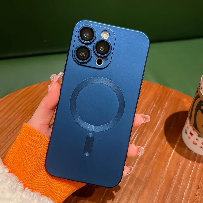 Magnetic suction charging case for Apple 14promax phone case comes with a lens film 14Pro liquid soft silicone protective cover
Magnetic suction charging case for Apple 14promax phone case comes with a lens film 14Pro liquid soft silicone protective cover