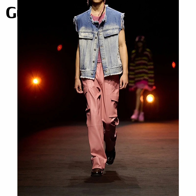3.1 GuliChic Women Vintage Casual Single Breasted Frayed Round Neck Sleeveless Cotton Washed Denim Vest Jacket
3.1 GuliChic Women Vintage Casual Single Breasted Frayed Round Neck Sleeveless Cotton Washed Denim Vest Jacket