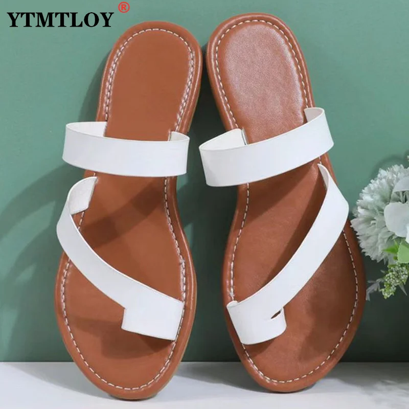 Шлепанцы женские из экокожи, винтажные сандалии на мягкой плоской подошве, Повседневная пляжная обувь, сланцы, лето 2022
Шлепанцы женские из экокожи, винтажные сандалии на мягкой плоской подошве, Повседневная пляжная обувь, сланцы, лето 2022