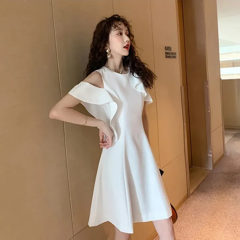 Mini Dress White Summer Ruffle One Piece Korean Fashion Dresses For Women 2023 Elegant And Pretty Women's Irregular Sleeveless
Mini Dress White Summer Ruffle One Piece Korean Fashion Dresses For Women 2023 Elegant And Pretty Women's Irregular Sleeveless