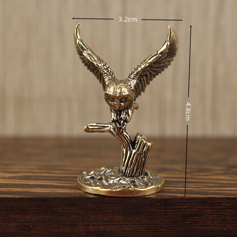 Бронзовая Фигурка Совы В Ретро-стиле, Украшение Для Дома, Статуэтка С Крыльями Животного Для Рабочего Стола, Дизайн
Бронзовая Фигурка Совы В Ретро-стиле, Украшение Для Дома, Статуэтка С Крыльями Животного Для Рабочего Стола, Дизайн