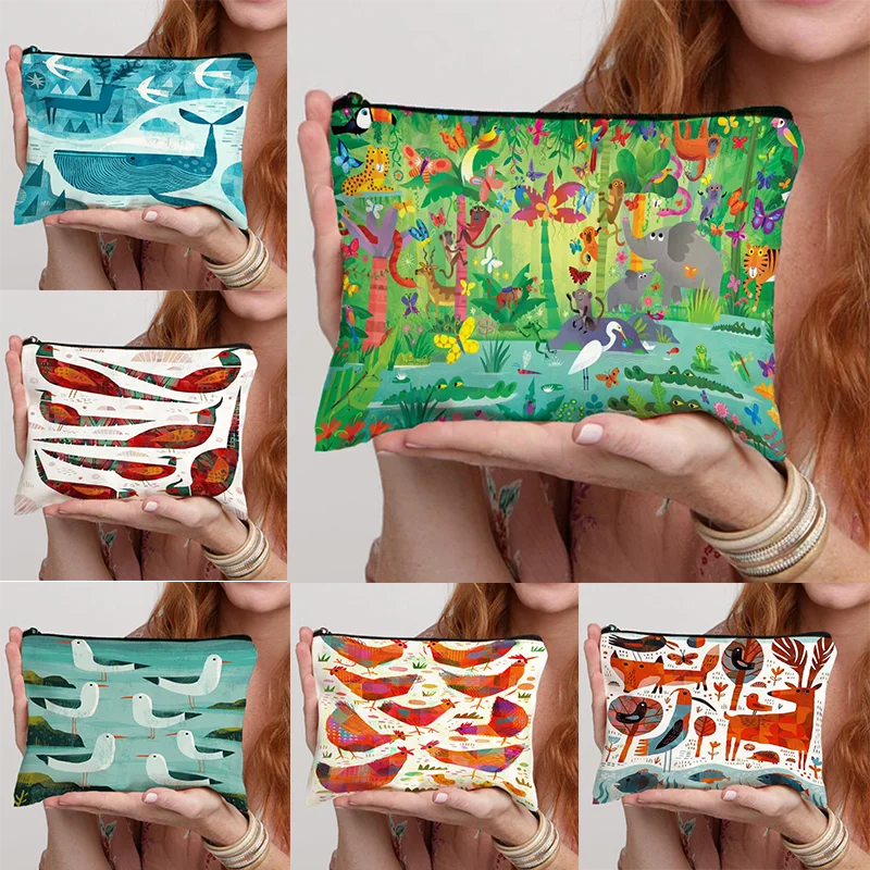 Женская сумка для мытья ванной комнаты с художественным симметричным изображением животного
Женская сумка для мытья ванной комнаты с художественным симметричным изображением животного