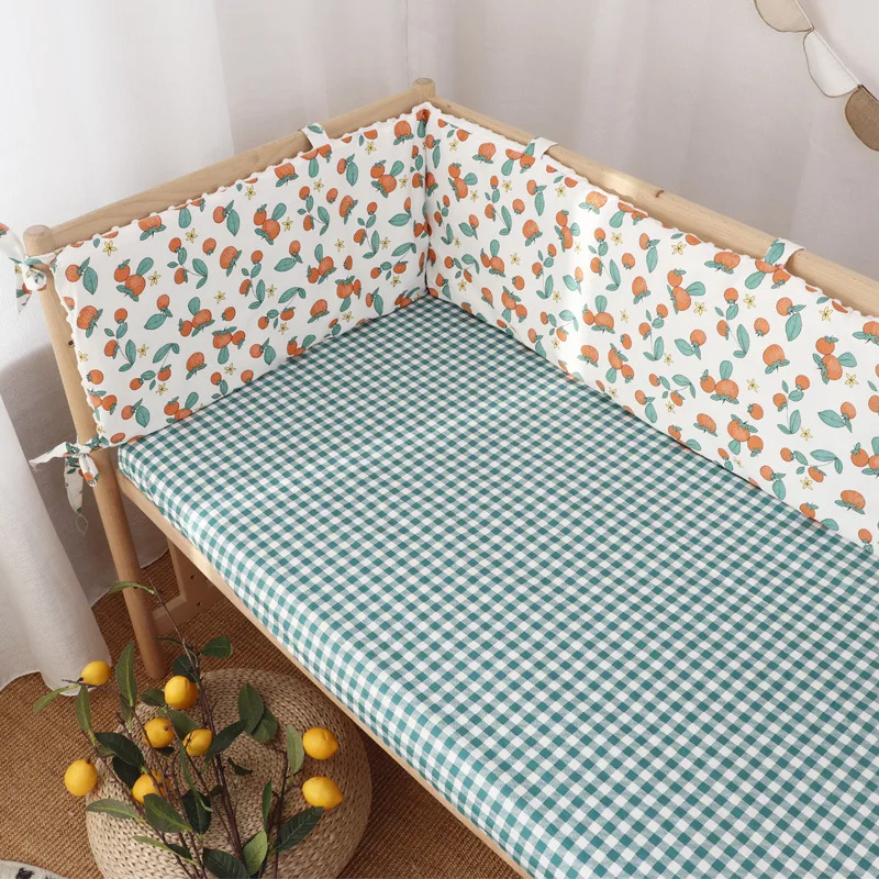One-piece Baby Crib Surround Bumpers Two Side Use Minky Dot Fabric Cotton Cartoon Printting Kids Bedroom Beddings Children Cot
One-piece Baby Crib Surround Bumpers Two Side Use Minky Dot Fabric Cotton Cartoon Printting Kids Bedroom Beddings Children Cot