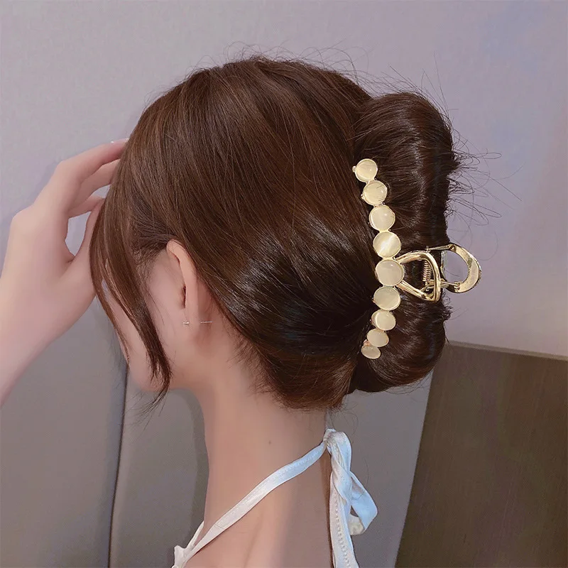JX*HY Romantic Hairgrips Women Hair Accessories Wedding Headdress Bridal Hairwear Engagement Jewelry 100% Handmade Hairgrips
JX*HY Romantic Hairgrips Women Hair Accessories Wedding Headdress Bridal Hairwear Engagement Jewelry 100% Handmade Hairgrips
