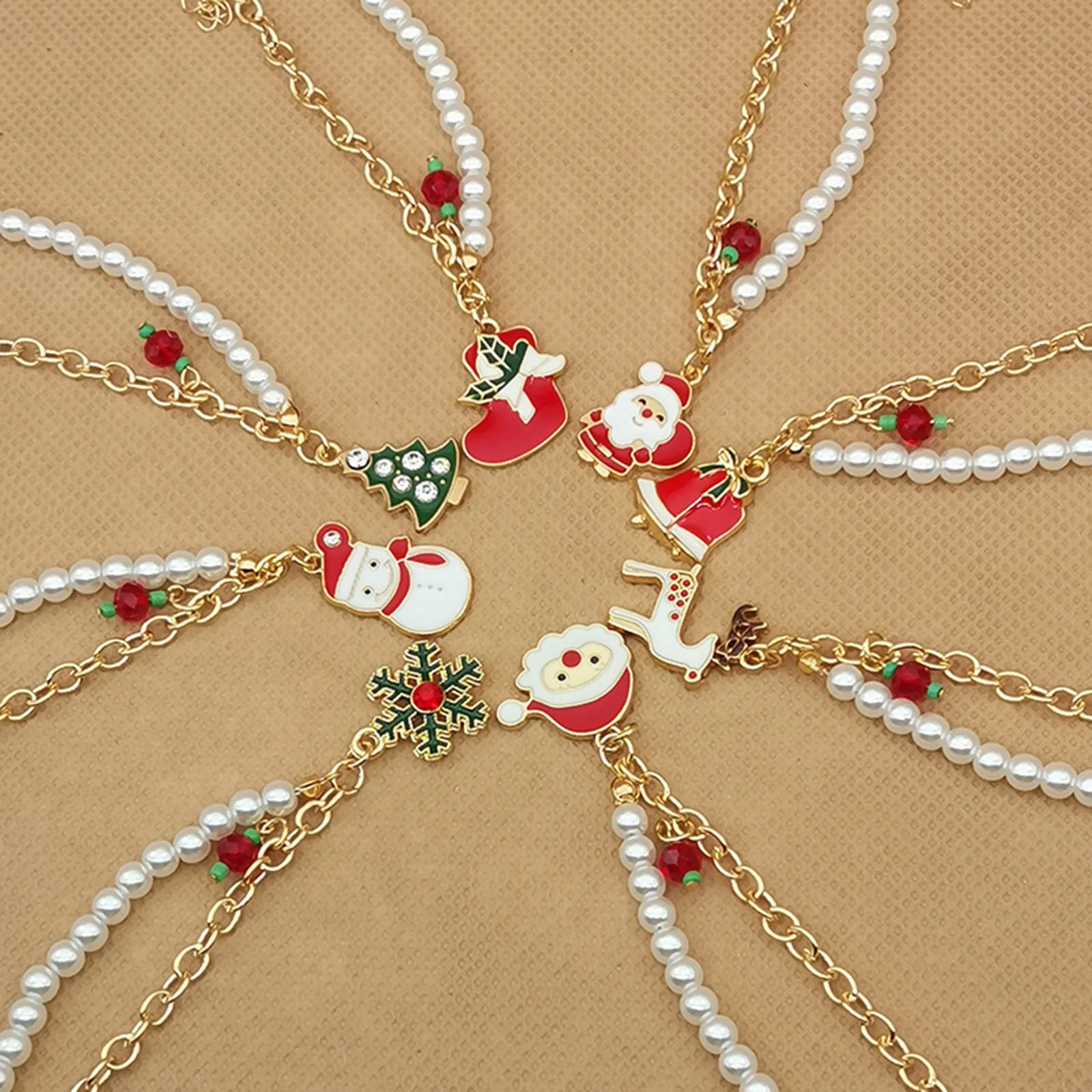 Fashion Christmas Bracelets Gold Color Chains Imitation Pearl Santa Claus Tree Pendant Bracelets Women Party Jewelry,18cm long
Fashion Christmas Bracelets Gold Color Chains Imitation Pearl Santa Claus Tree Pendant Bracelets Women Party Jewelry,18cm long