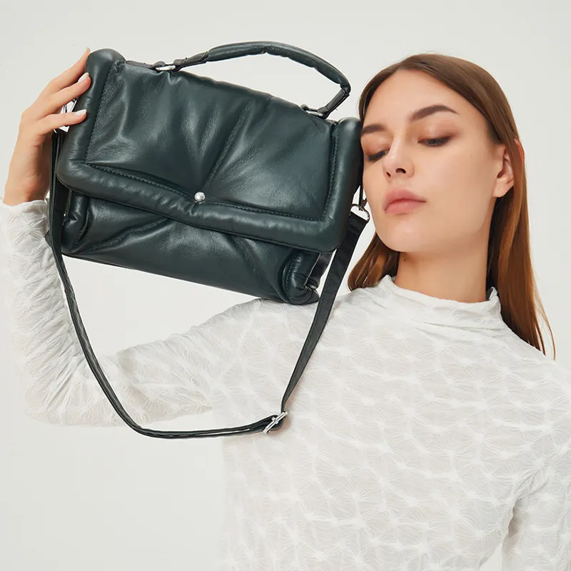 2023 New Famous Designer Vintage Shoulder Messenger Bags High Quality Women Purse And Handbags Luxury Fashion Small Square Bags
2023 New Famous Designer Vintage Shoulder Messenger Bags High Quality Women Purse And Handbags Luxury Fashion Small Square Bags