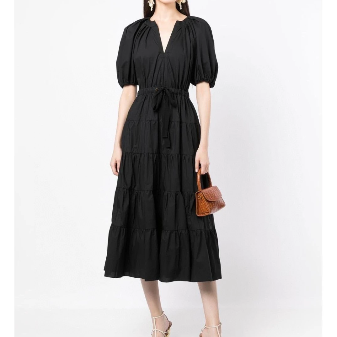2023 New Arrival Top Quality Solid Black Pure Cotton Puff Sleeve Cascading Stitching Pleated Midi Dress Office Lady
2023 New Arrival Top Quality Solid Black Pure Cotton Puff Sleeve Cascading Stitching Pleated Midi Dress Office Lady