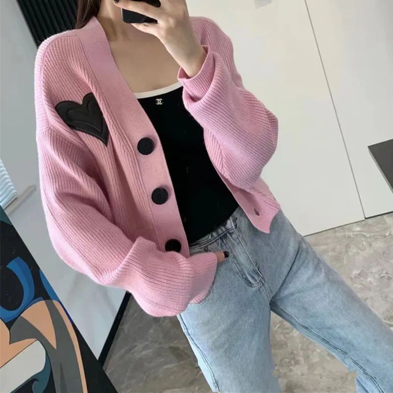 New Arrival Cardigans Autumn Winter Cardigan Women Sweater Wool Cropped Cardigan Casual Streetwearing Outdoor Knitted Cardigan
New Arrival Cardigans Autumn Winter Cardigan Women Sweater Wool Cropped Cardigan Casual Streetwearing Outdoor Knitted Cardigan