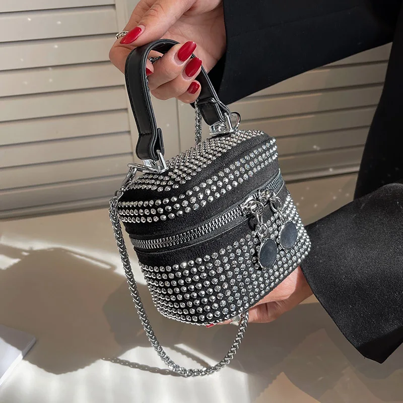 Mini Box Designer Rivet Chain PU Leather Crossbody Bags Women 2022 Summer Trend Luxury Brands Shoulder Bag Handbags and Purses
Mini Box Designer Rivet Chain PU Leather Crossbody Bags Women 2022 Summer Trend Luxury Brands Shoulder Bag Handbags and Purses