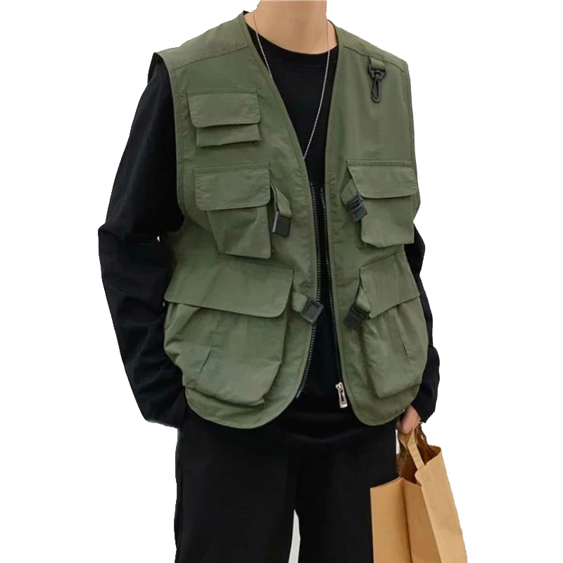 Mens Fashion Tooling Vest Jackets Streetwear Cargo Vest Hip Hop Sleeveless Jacket Gilet Military Multi-Pocket Outdoors Jacket
Mens Fashion Tooling Vest Jackets Streetwear Cargo Vest Hip Hop Sleeveless Jacket Gilet Military Multi-Pocket Outdoors Jacket