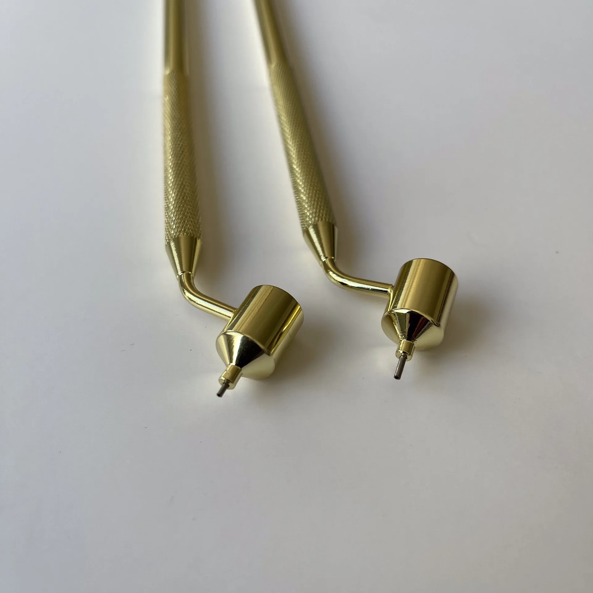 New Detailing Fine Line Fluid Writer Paint Applicator Pen Slanting Precision Ruling Pen for Rock Chips Car Scratch Repair
New Detailing Fine Line Fluid Writer Paint Applicator Pen Slanting Precision Ruling Pen for Rock Chips Car Scratch Repair