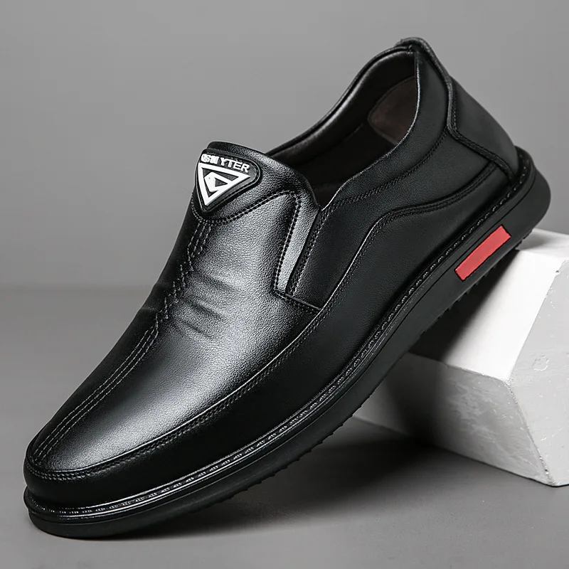 Men Leather Casual Shoes Luxury Brand 2020 Mens Loafers Moccasins Summer Breathable Outdoor Driving Walking White Skin Shoes
Men Leather Casual Shoes Luxury Brand 2020 Mens Loafers Moccasins Summer Breathable Outdoor Driving Walking White Skin Shoes