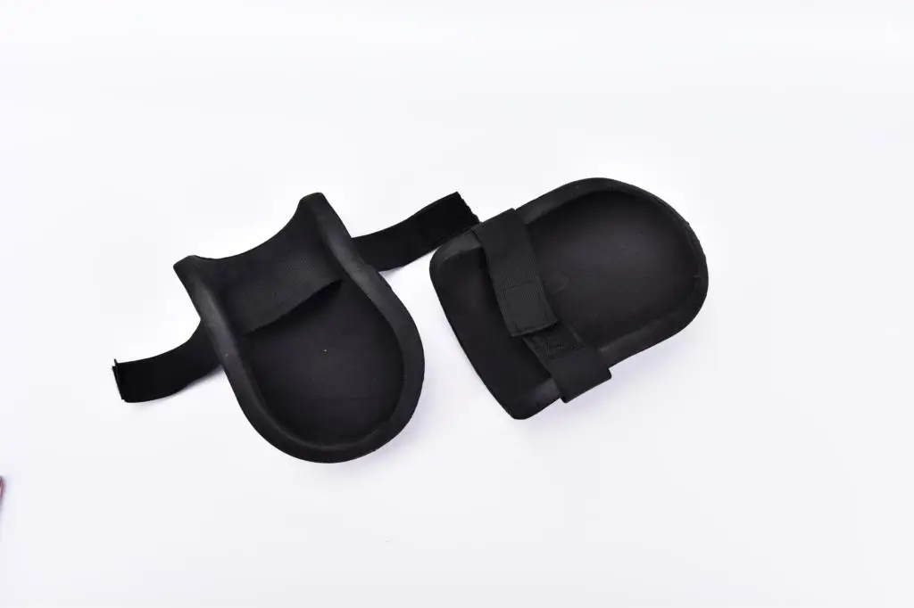 1 Pair Soft Foam Knee Support Protector Kneepad Kneecap Knee Pressurized Elastic Brace belt for Running Basketball Volleyball
1 Pair Soft Foam Knee Support Protector Kneepad Kneecap Knee Pressurized Elastic Brace belt for Running Basketball Volleyball
